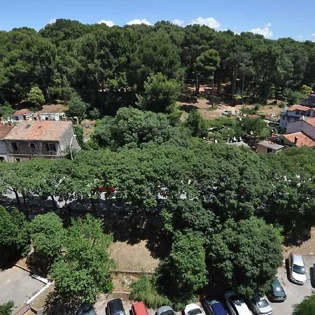 Апартаменты Pietas Iulia Пула