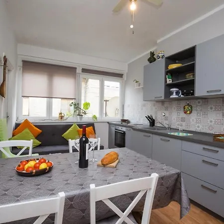 Pietas Iulia Apartment