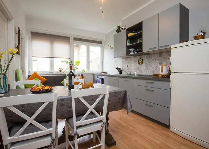 Apartman Pietas Iulia Pula