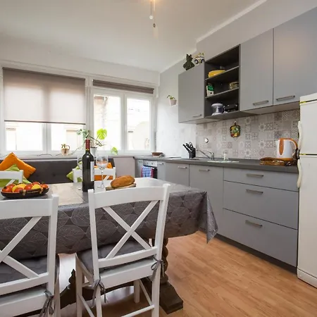 Apartament Pietas Iulia Pula